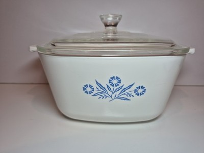 EUC Corning Ware Blue Cornflower 1 3/4 QT Casserole Dish (P-1 3/4-B) w/Lid E-13