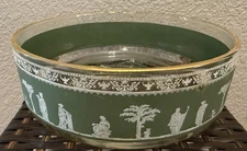 Vintage 1960 Jeanette Hellenic Green Fruit Bowl Gold Trim 9" Wedgwood Jasperware