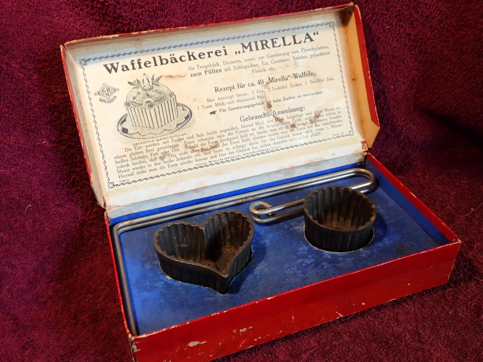 VINTAGE WAFFLE MAKING SET MIRELLA WAFFELBÄCKEREI BAVARIA IN BOX GERMANY GERMAN