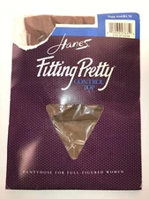 Hanes Fitting Pretty Size 1X Control Top Pantyhose for Full Figured Women 