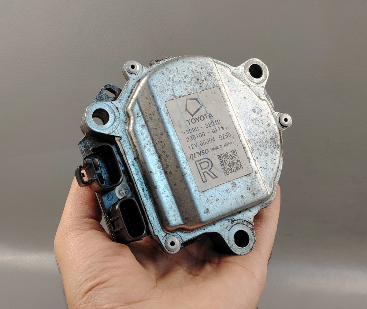 水盤 13090 38010 07-09 LEXUS LS460 LS600H CAMSHAFT CAM TIMING SOLENOID