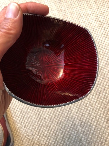Candy Nut Serving Bowl Red Enamel Inside Silver Outside 5" Diameter - Picture 8 of 8