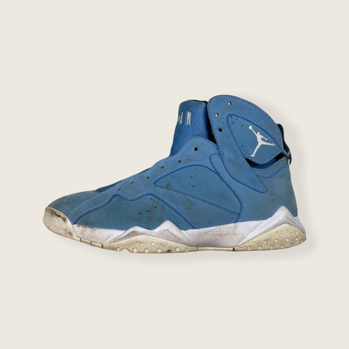 Jordan 7 Retro Pantone 2017 Left Shoe 