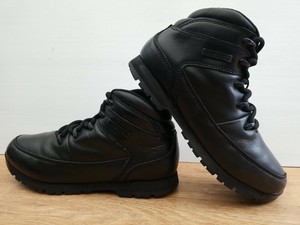 firetrap walking boots
