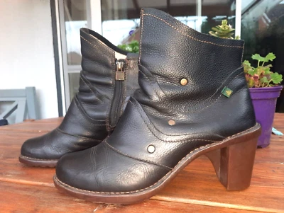 El Naturalista ladies black leather high heel ankle biker boots size 6 / 39 - Image 1 of 4