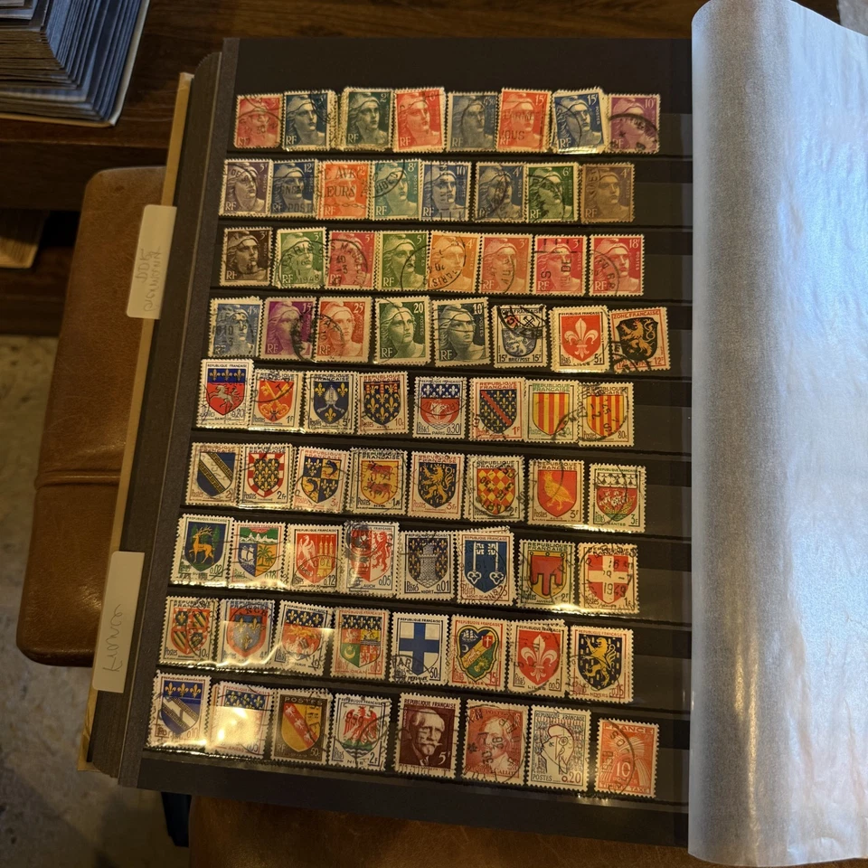 Sellos franceses de Francia de colección duplicada;... ENVÍO GRATIS, valor 11 páginas Foto 3 de 4