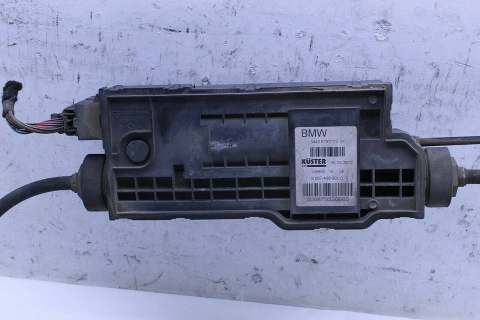Actuador de freno de estacionamiento eléctrico BMW 740i 750i 2009-2015 34436877316 OEM usado Foto 2 de 4