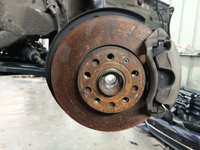 8V0615124 BREMSSATTEL VORN RECHTS / 236568 FÜR VOLKSWAGEN GOLF VII 5G1, BQ1, BE