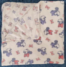 Primark Disney Minnie Mouse Fleece Pram Blanket Double Sided Bows good No label
