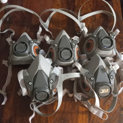 3M Half-Face Respirator 0086 EN140 Pre Owned Free Ship