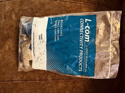 L-com Connectivity Products SDRA25AG. O703-102800. 8 individual packs. Unopened 