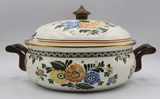 ASTA V and B Pattern Alt Amsterdam 4 Quart Metal Covered Casserole 10 1/4" Dia