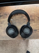JBL Tune 770NC Wireless Over-Ear Noise-Cancel...