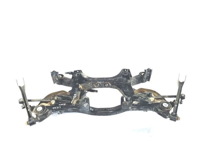 Subaru Impreza 2008 2011 OEM suspensión delantera marco K travesaño con brazos  Foto 2 de 4