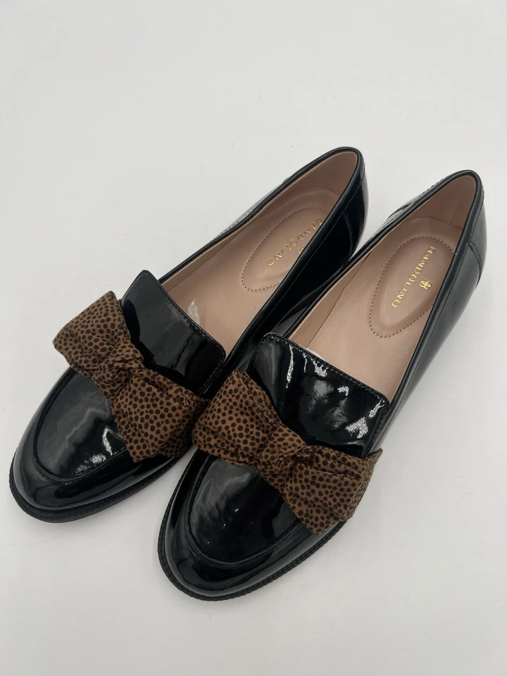 NEW Bandolino Women’s Lindio Loafer Black Patent Shoe W/Camel Velvet Bow 8.5M - Image 2 of 4
