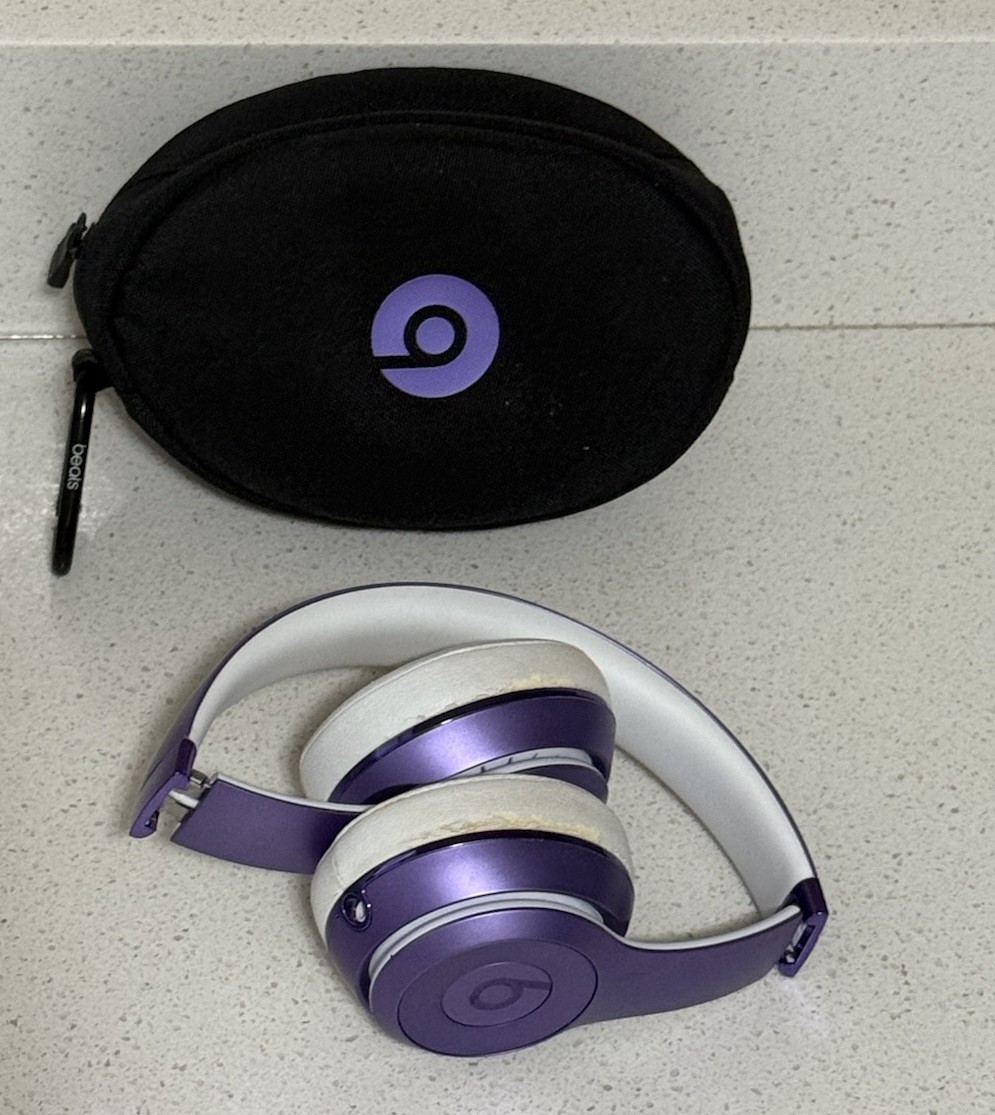 Beatssolo3 ウルトラヴァイオレット 希少品【美品】 Beats Solo3 Wireless On-Ear Headphones - Ultra Violet for