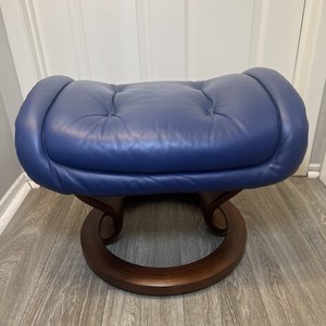 Ekornes Stressless Blue Colored Leather Ottoman | Walnut Stained Wood Base