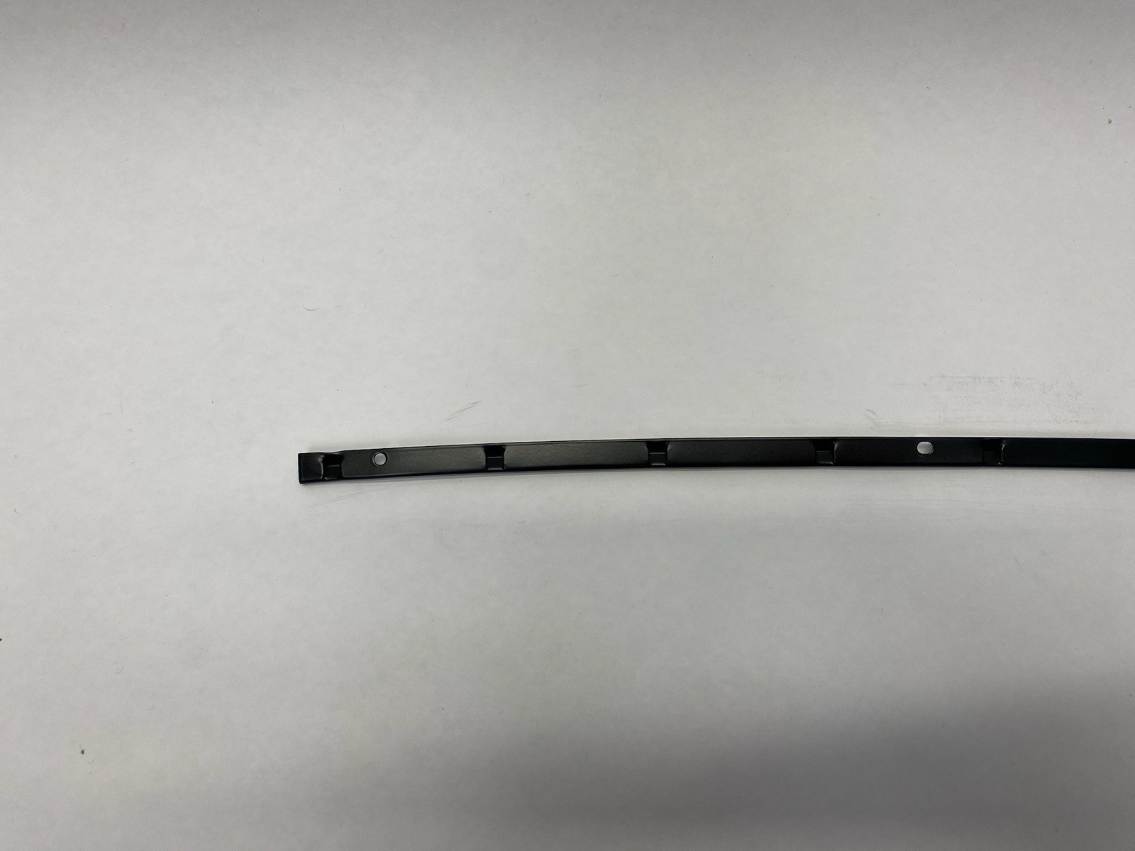 2015-2020 Bentley Bentayga Passenger Front Windshield Clamp Strip 36A 845 454