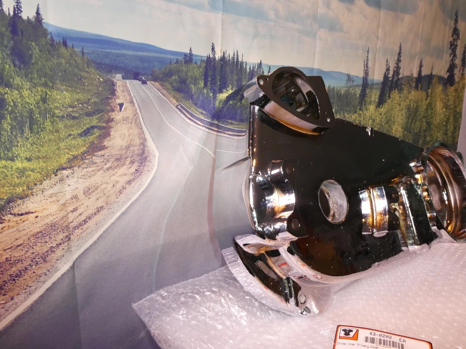 Cubierta primaria interior Harley Super Glide 71-84 60441-82A FX FXE V-Twin 43-0202 X3 Foto 2 de 4