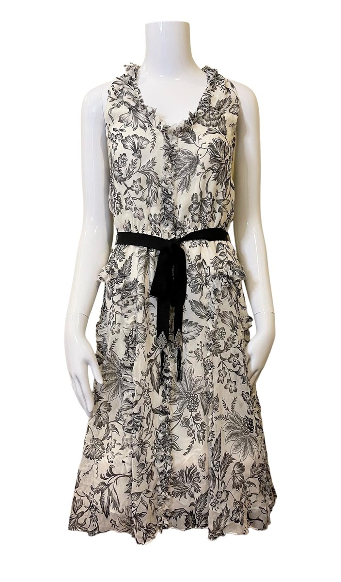 badgley mischka black and white dress Badgley Mischka Two-tone Off-shoulder Trumpet Gown In Ivory Black