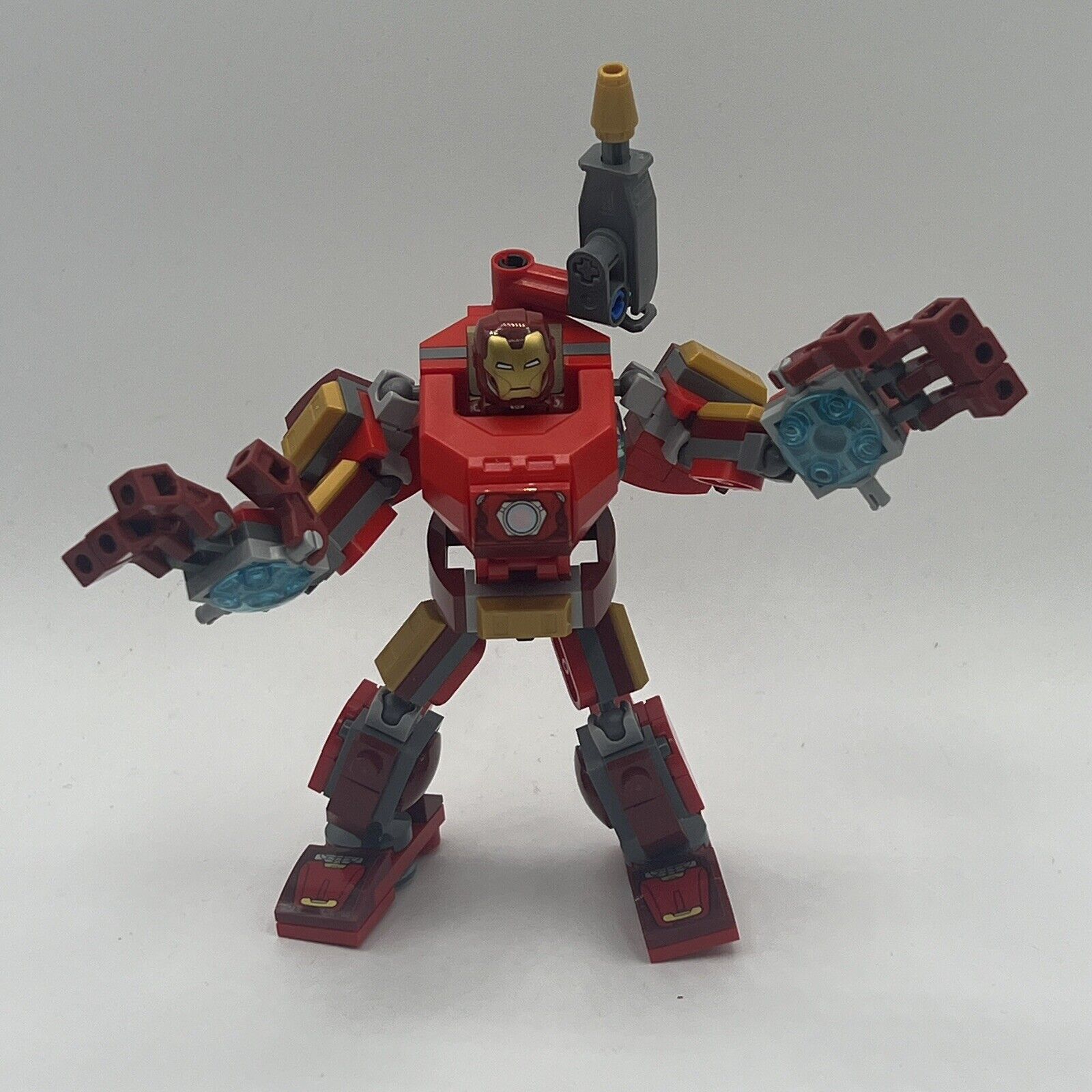 LEGO Marvel Avengers Iron Man Mech 76140 Playset Building Kit MiniFigure