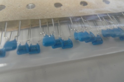 Capacitor Multilayer Ceramic 0.1 uF 100 V 10% Radial Leaded X7R - Picture 2 of 12