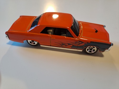 Hot Wheels '65 Pontiac GTO