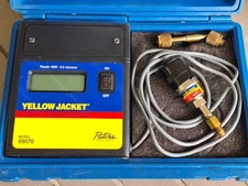 Ritchie Yellow Jacket 69070 SuperEvac LCD Vacuum Gauge w/ Fitting Tested Works