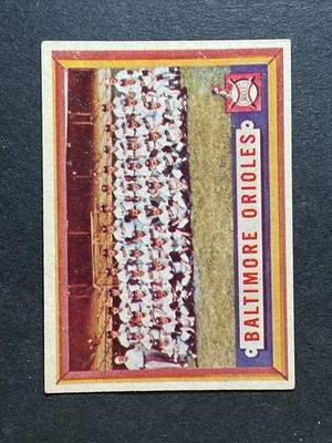 1957 Topps Baltimore Orioles 251 VG/Ex Nice Center P4 -2