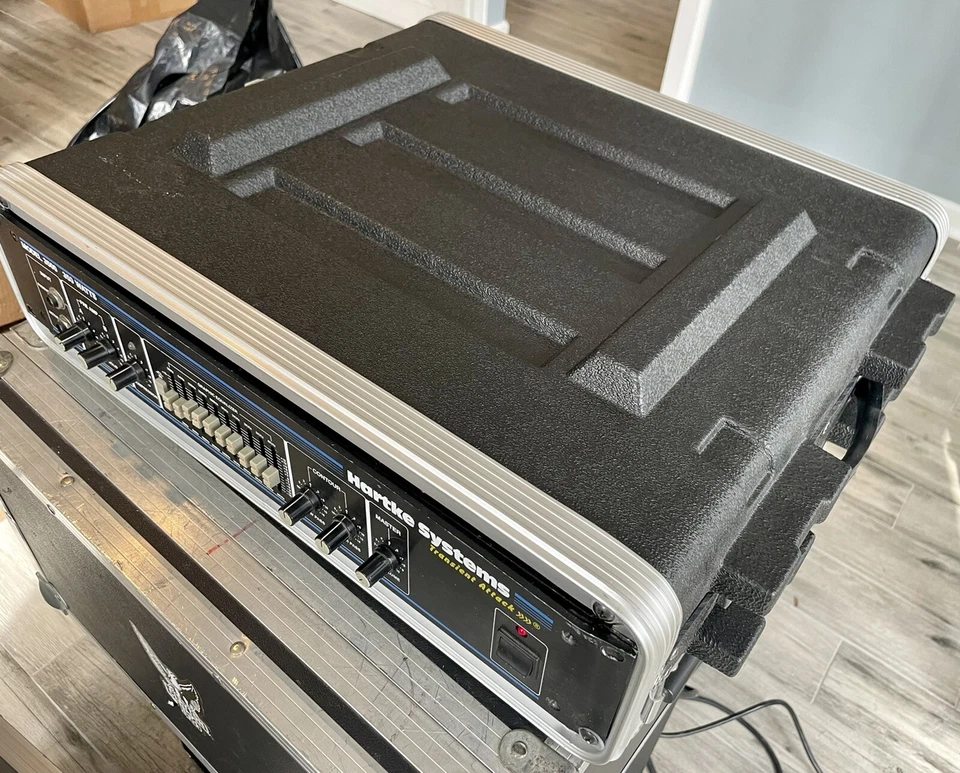 Hartke HA3500 350 Watt Bass Amp Head EH Preamp Tube & Hardcase-Serviced & Tested - Image 3 of 4