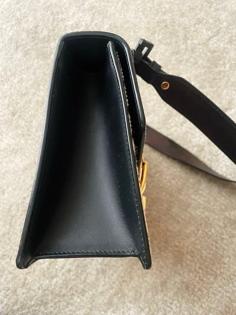 GUCCI Leopard Pattern Shoulder Bag - image 11