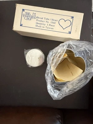 PAMPERED CHEF Brotröhrchen NEU 2er Set - Herz 1560, Stern Valtrompia 1570 - Bild 1 von 4