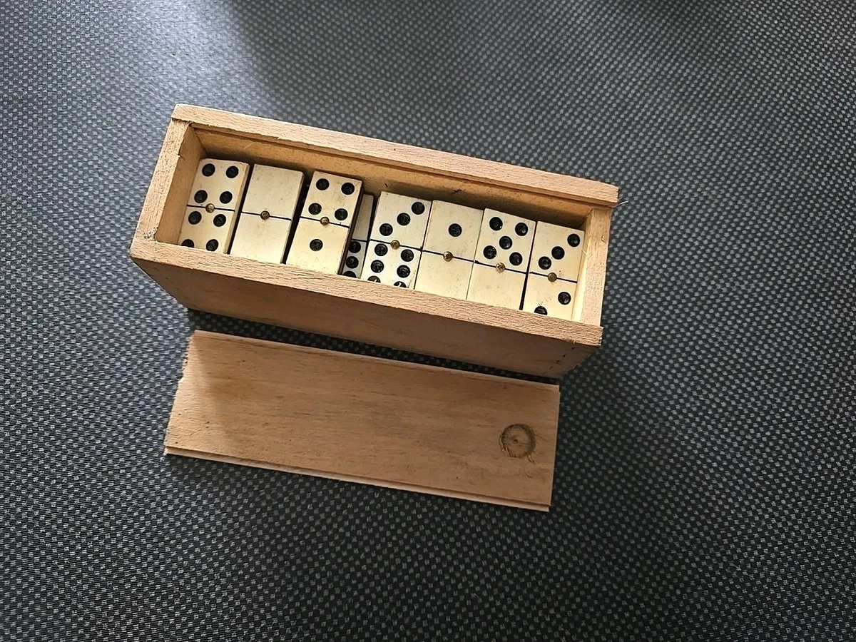 Jeux ancien de Dominos - Collection