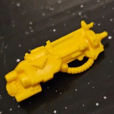 GW MB Space Crusade Marine Weapon Conversion Beamer Yellow Mission Dreadnought