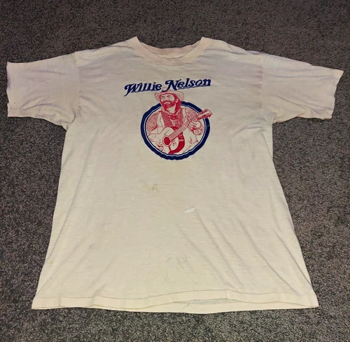 80s Willie Nelson "If you aint a cowboy you aint sh 1980s vintage concert t-shirt, vintage, size XL, single stitch, B+ condition