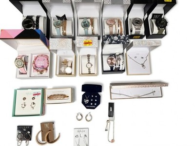Bulk Macy s JEWELRY/WATCH Returns Lot   Reseller Inventory   WHOLESALE RESALE 8