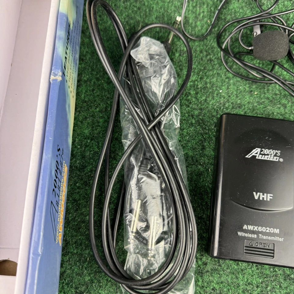 Audio 2000s AWM6022 VHF Dual Channel Professional Wireless Microphone System - Image 3 of 4