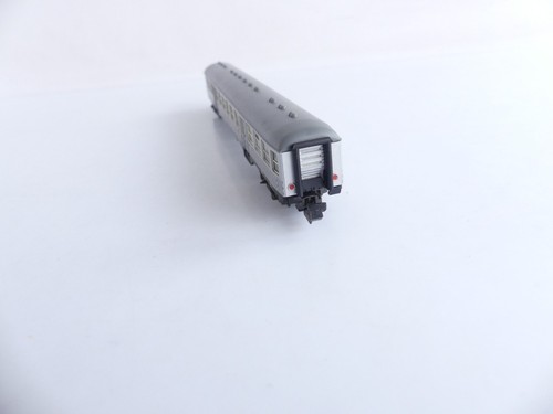 (1) 8122 / FLEISCHMANN PICCOLO 1:160 / VOITURE VOYAGEURS DE BANLIEUE 2E CL DB - Imagen 3 de 5
