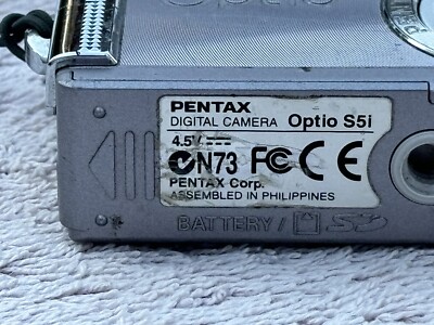 PENTAX Pentax Optio S5i 5.0MP Digital Camera - Silver Untested As