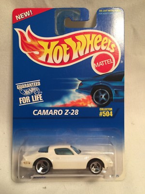 Hot Wheels white Chevy Camaro Z/28 Collector #504 3 Blade Wheels