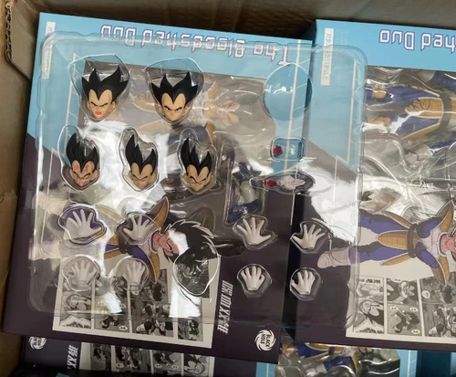 Juguetes Agujero Negro Vegeta daños y versión normal vegeta en stock Sin usar, en caja sellada - Imagen 5 de 6