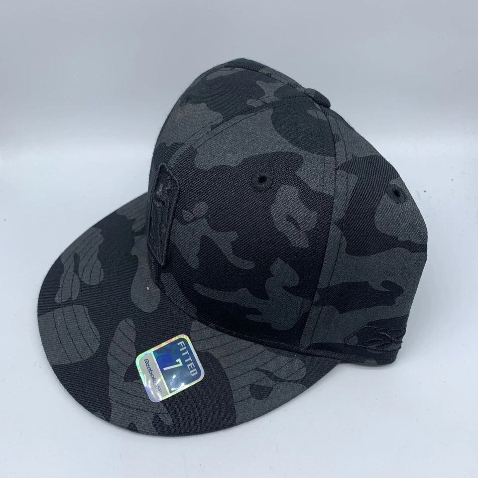 Gorra ajustada vintage con logotipo de la NBA 6 7/8 Reebok Foto 2 de 4