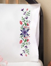 Design Works Crafts Star Flowers Stamped for Embroidery Pillowcases, White