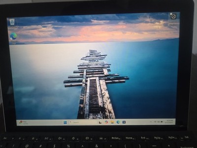 Microsoft Surface Go 8Gb Ram 128Gb Kb & pen***Mint | eBay