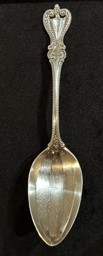 Towle Old Colonial Sterling Silver Oval Soup Spoon - 7 1/8”