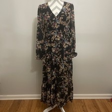 NWT DOKOTOO Women’s Size Large Dress Flowy Floral Boho Gather Waist Comfy Long