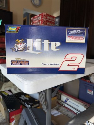 Revell 1997 Rusty Wallace #2 Miller Lite Ford Thunderbird 1:24 Sealed