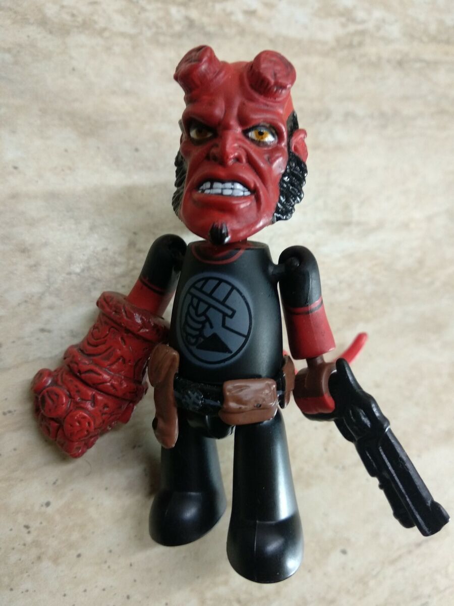 Mezco Mez-Its Hellboy 3 Mezco Mez-Its Hellboy 3