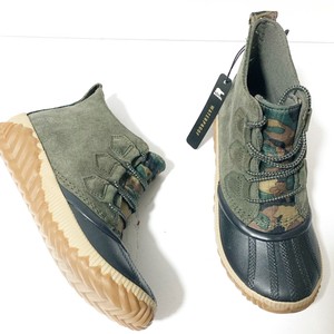sorel camo boots