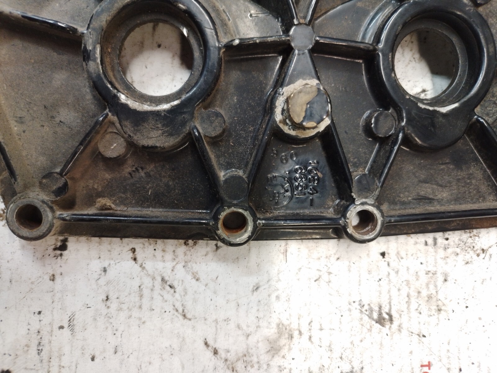 Mercury Cylinder Head Water Jacket Cover 10246651 B5 eBay